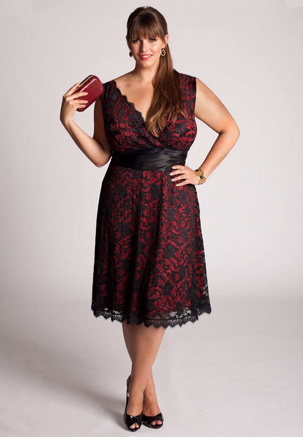 Are you a curvy dress girl, but not necessarily a dressy girl? No